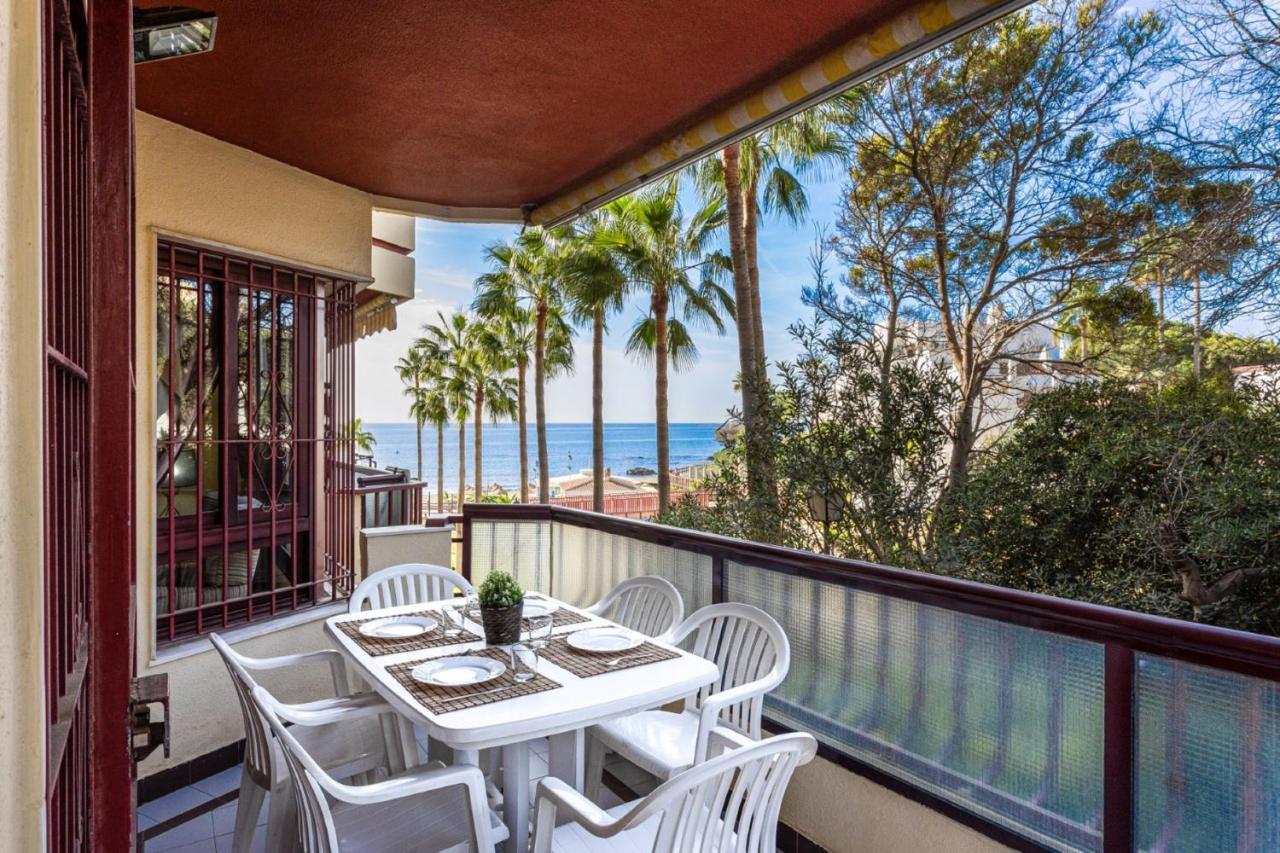 Holidays2Mijas Costa Lubina Del Sol Frontline Beach, Pool, Terrace, Seaview & Parking Sitio de Calahonda ภายนอก รูปภาพ