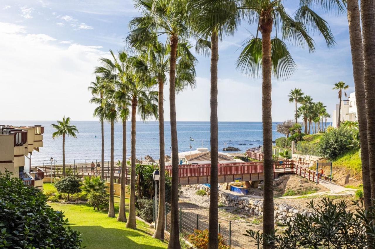 Holidays2Mijas Costa Lubina Del Sol Frontline Beach, Pool, Terrace, Seaview & Parking Sitio de Calahonda ภายนอก รูปภาพ